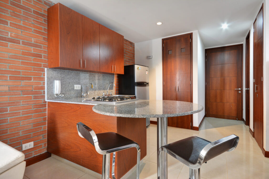 10. Kitchen 2
