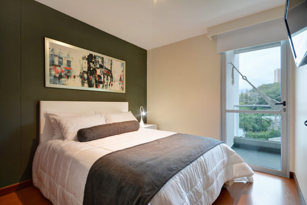 13. Small Bedroom 2