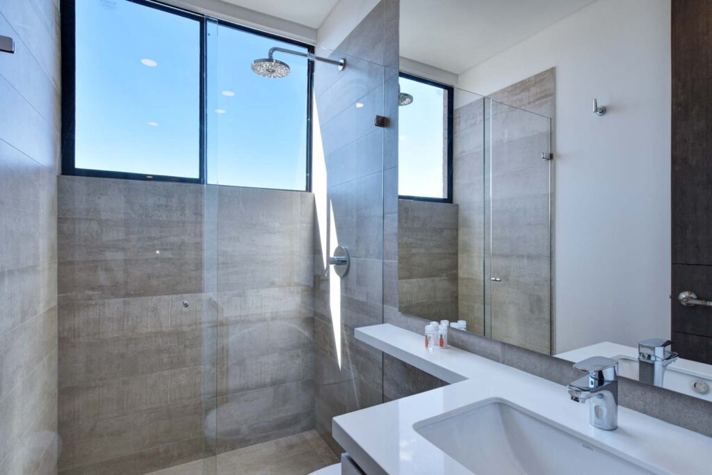 Class Suites - 1202 (13)