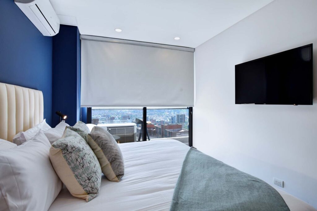 Class Suites - 1202 (7)