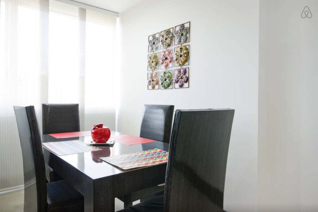 Nueva Alejandria 1507 - 4. Dining Table