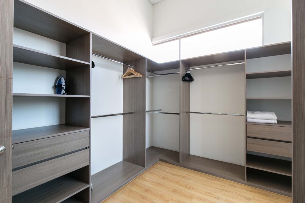 Obra Diecinueve 1201 - 2-56