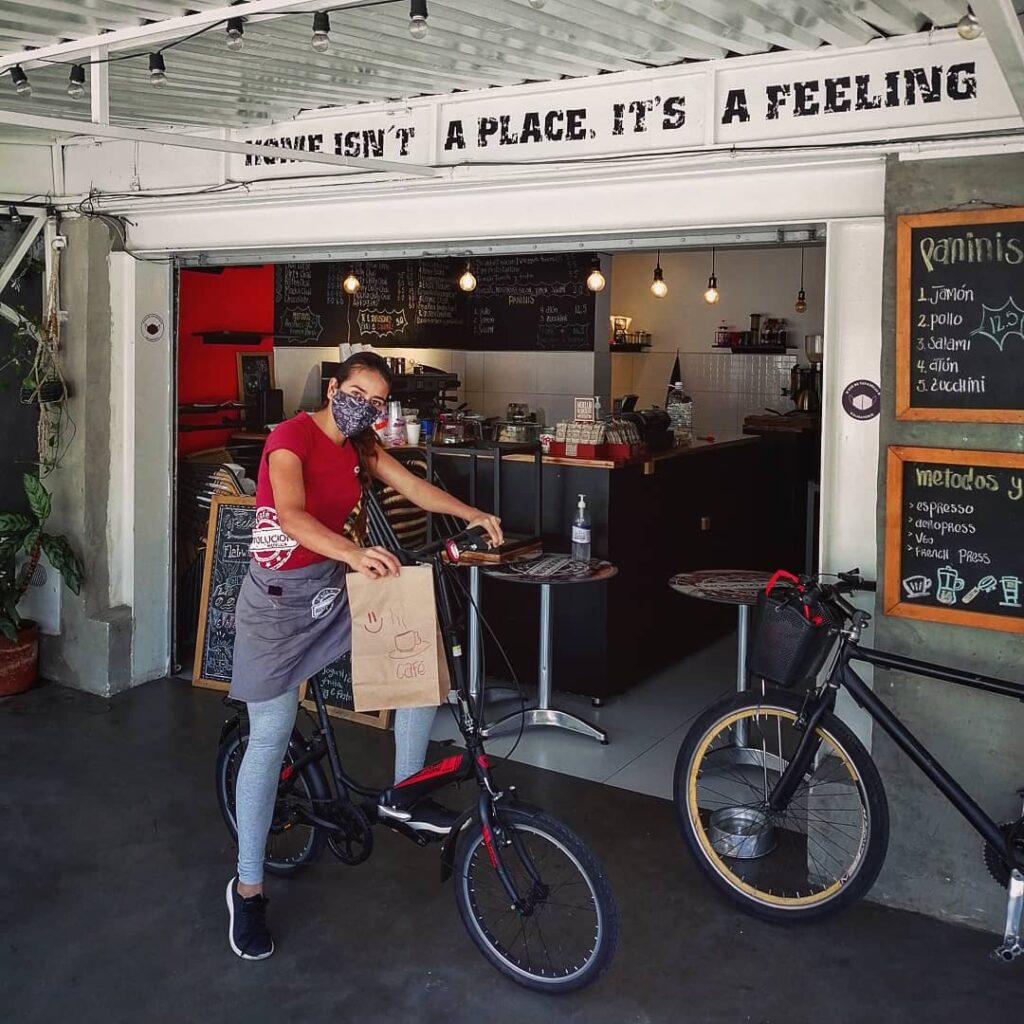 Best Cafes in Laureles Café Revolución