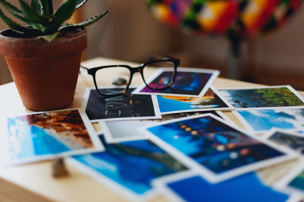 sending-postcards-in-colombia