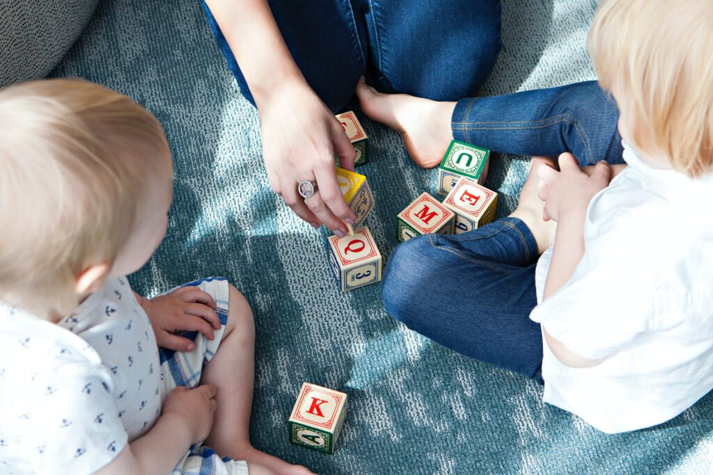 How to Hire a Babysitter in Medellin