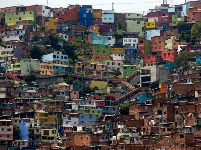 Medellin Neighborhood Guides: Santa Cruz