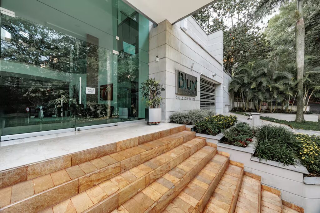 2d927fff-8009-4164-af89-e6da100bbc67