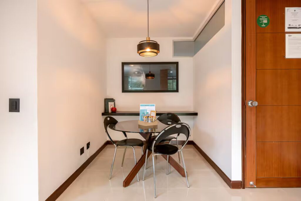 3ef24785-82ff-47e4-af38-15a609a34368