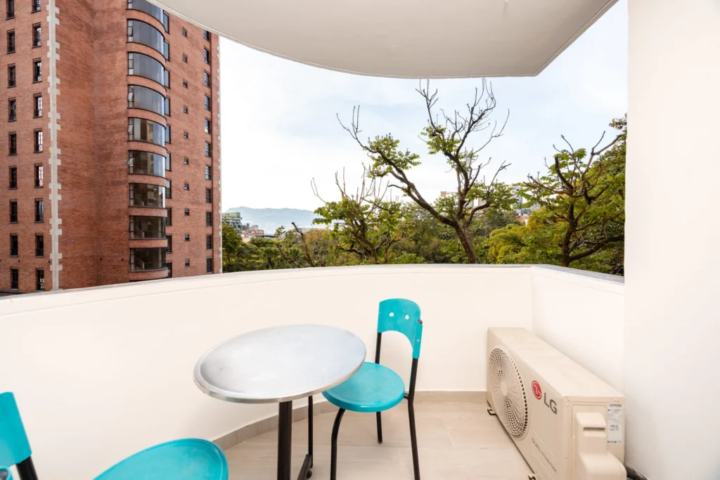 Asturias-402-furnished-rentals-medellin-70