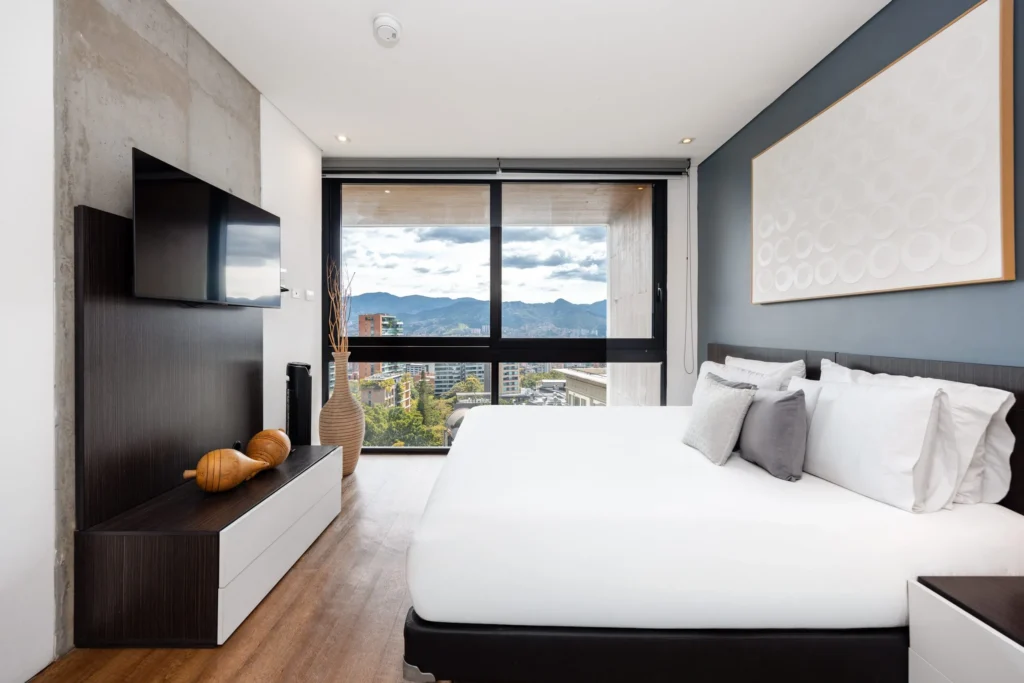 Energy-903-furnished-apartment-rentals-14