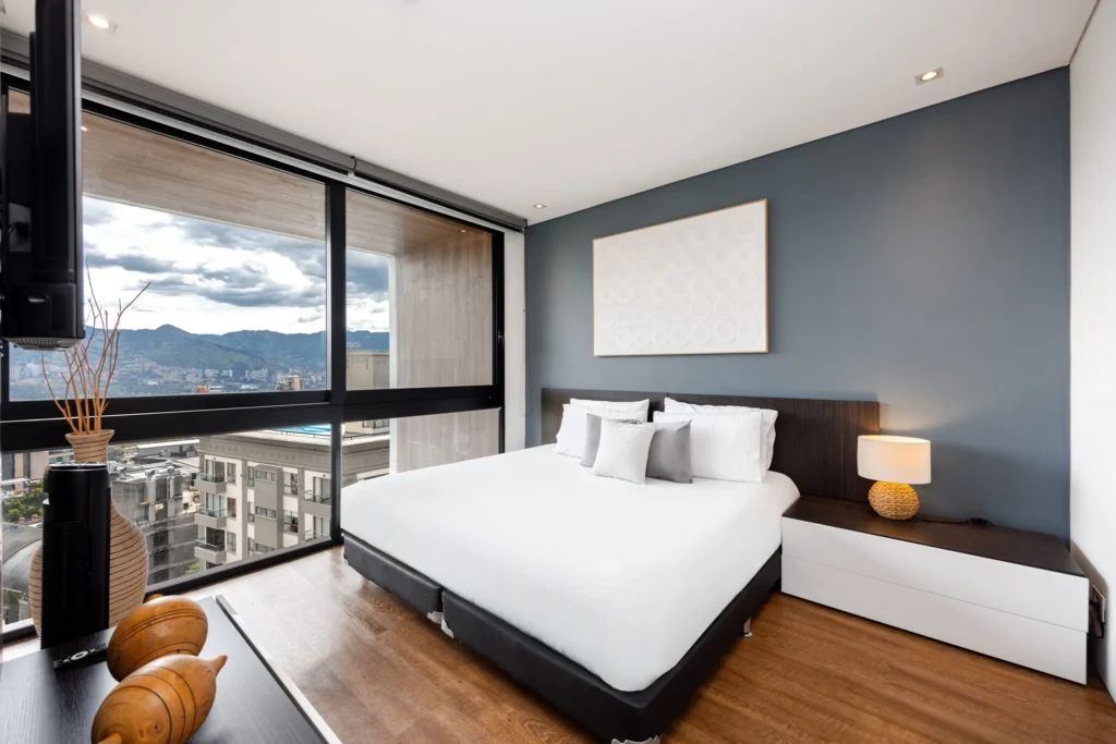 Energy-903-furnished-apartment-rentals-17