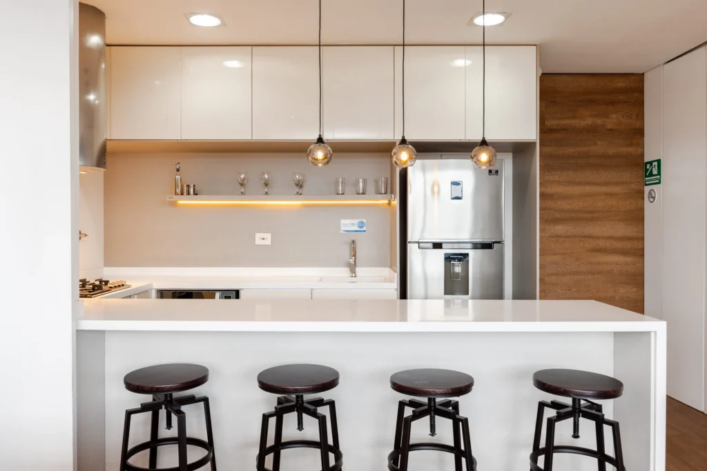Energy-903-furnished-apartment-rentals-21