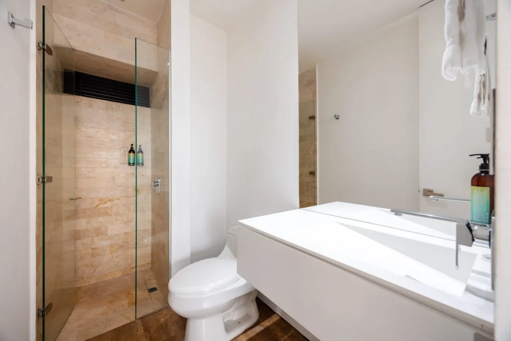 Energy-903-furnished-apartment-rentals-40