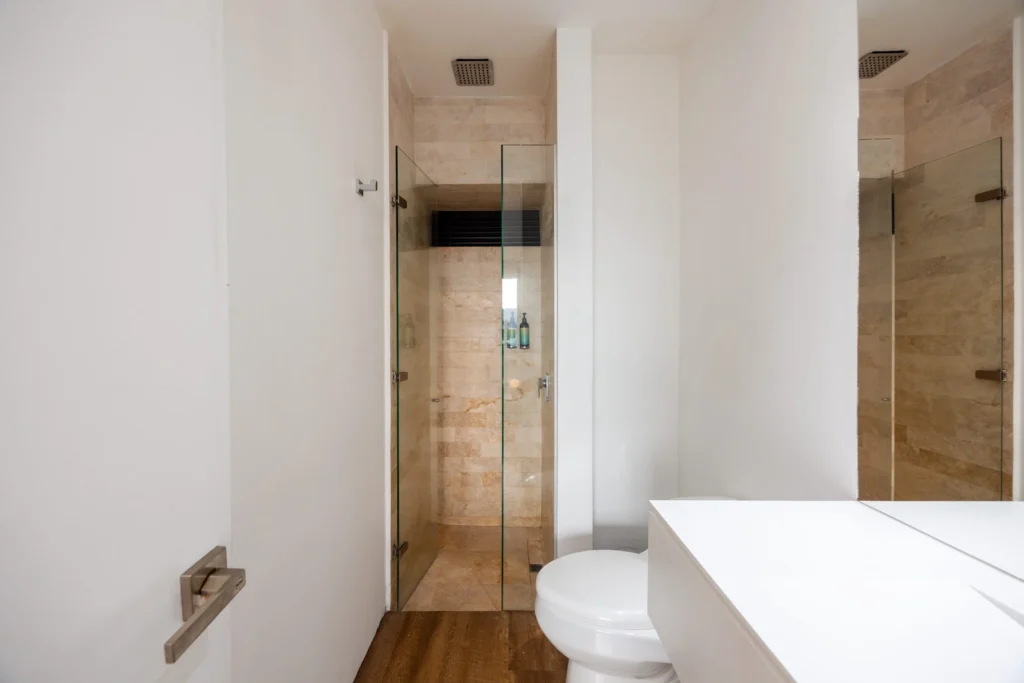Energy-903-furnished-apartment-rentals-41