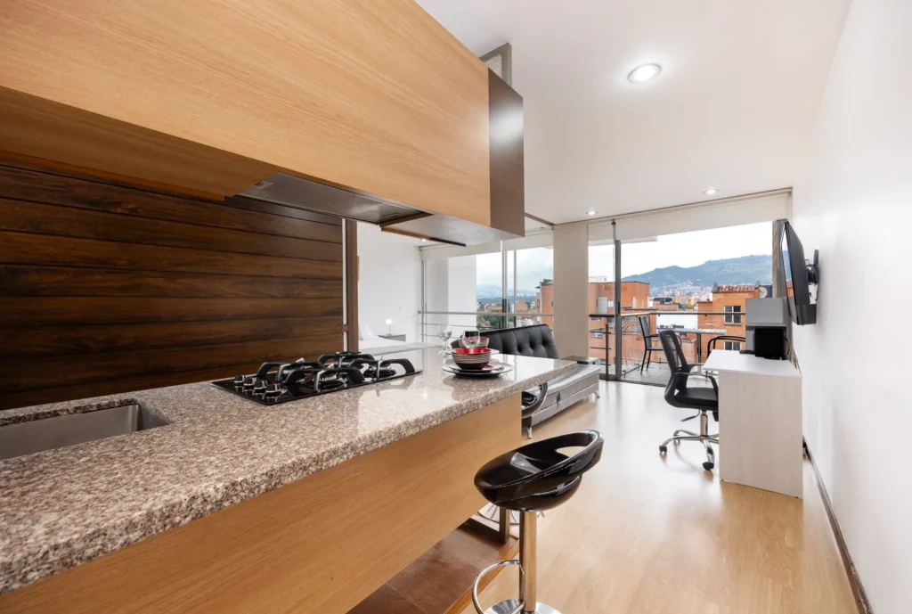 Moderatto-1004-furnished-rental-apartments-10