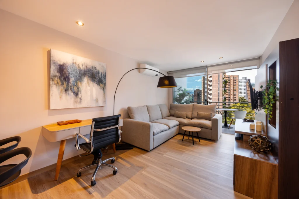 Next-Avenue-904-furnished-rental-apartments-01