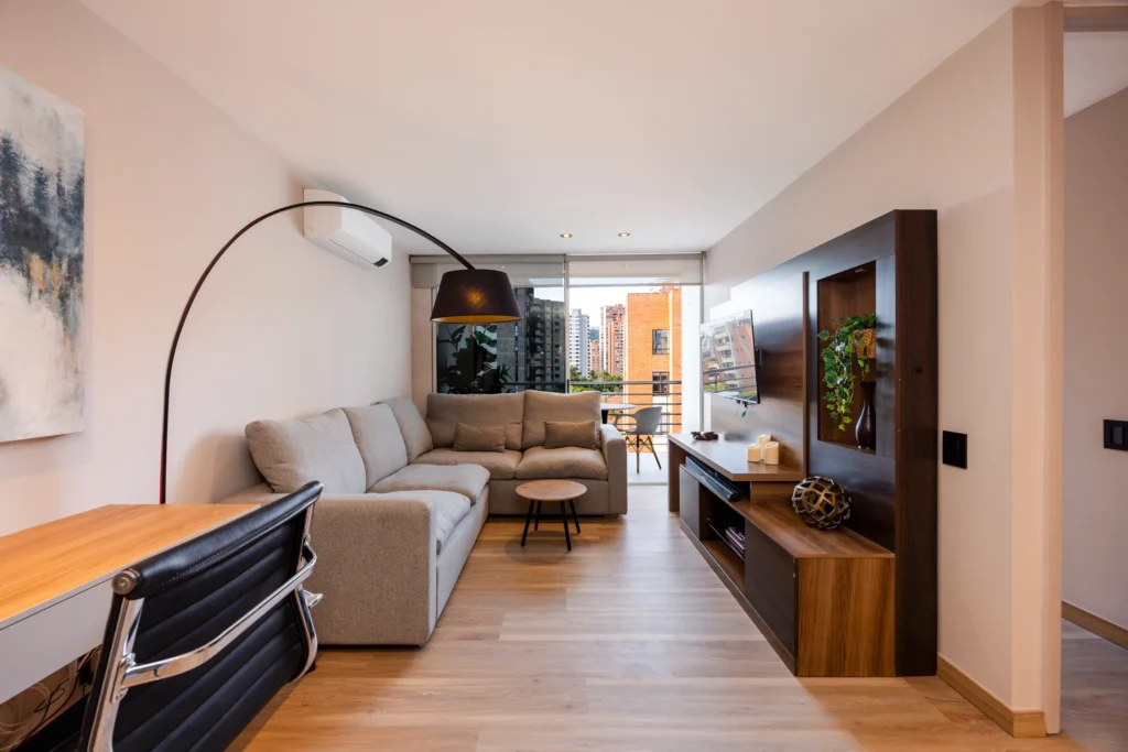 Next-Avenue-904-furnished-rental-apartments-02