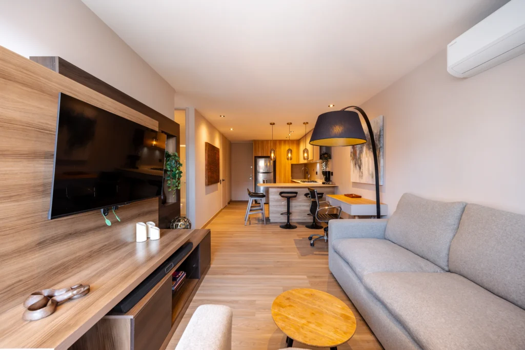 Next-Avenue-904-furnished-rental-apartments-07