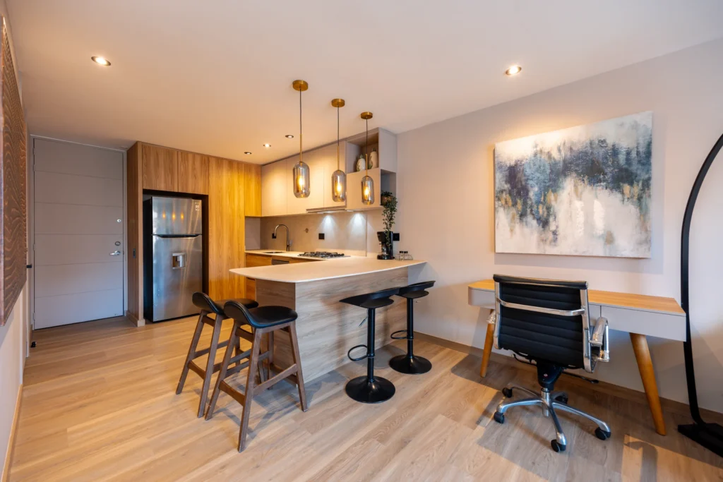 Next-Avenue-904-furnished-rental-apartments-09
