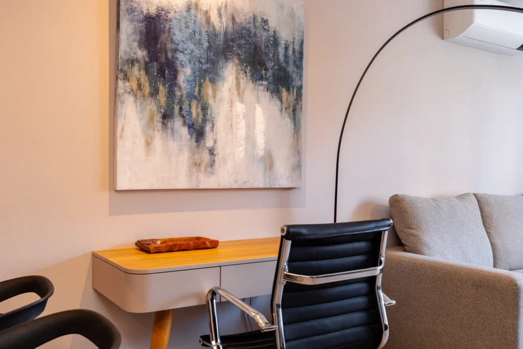 Next-Avenue-904-furnished-rental-apartments-11