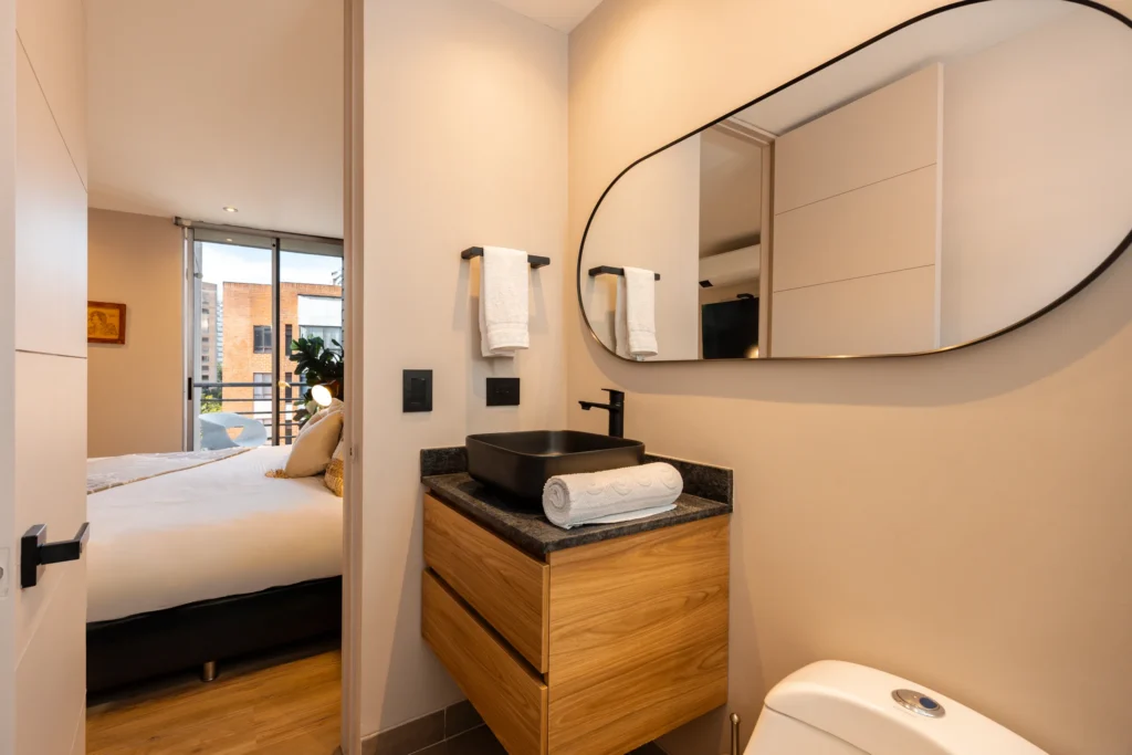 Next-Avenue-904-furnished-rental-apartments-40
