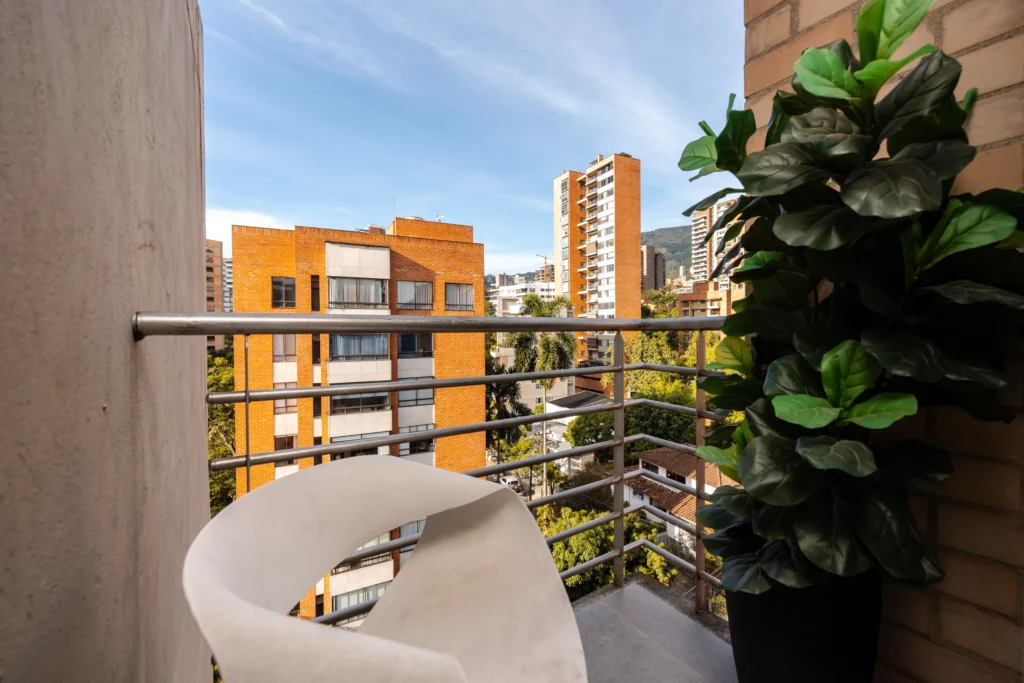 Next-Avenue-904-furnished-rental-apartments-45
