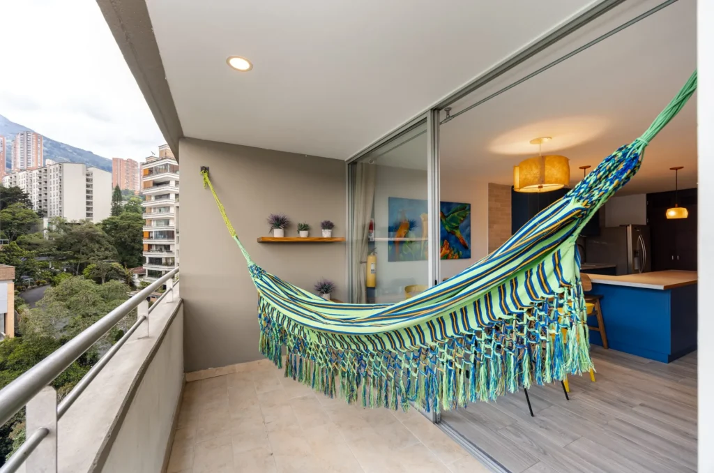 Provenza-Life-1103-rentals-46