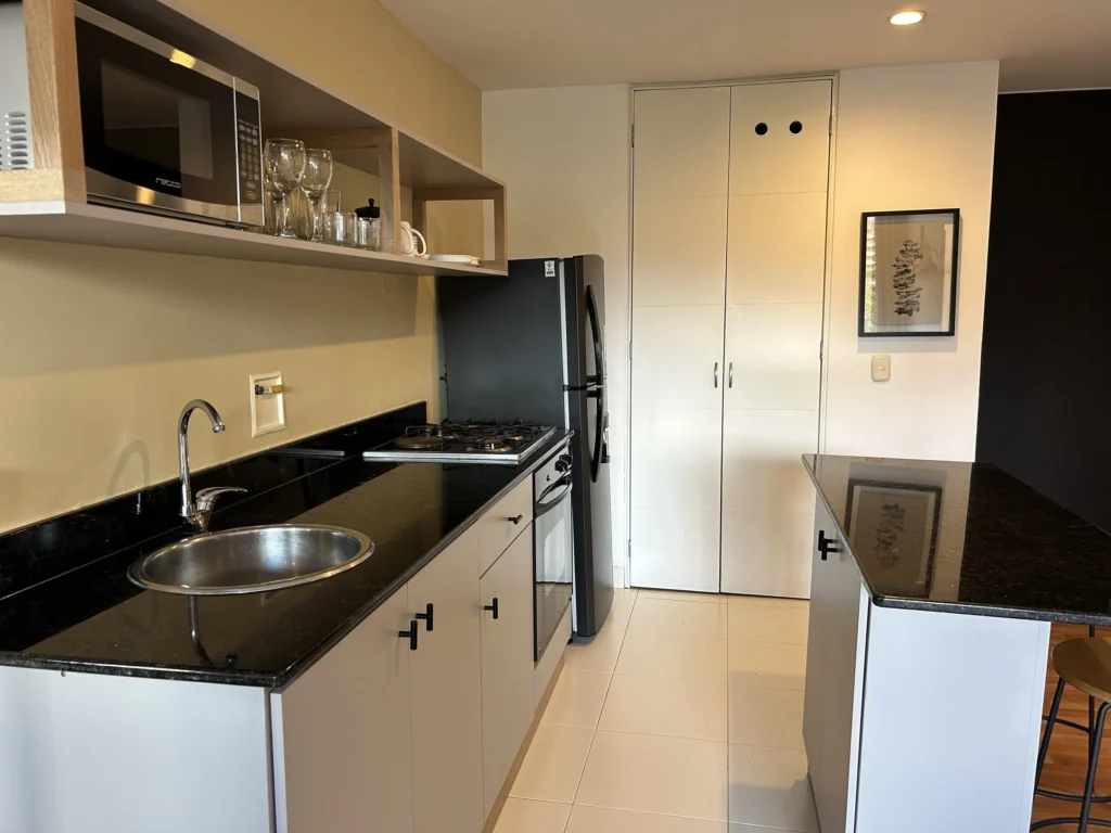altos-de-provenza-703-furnished-rental-3