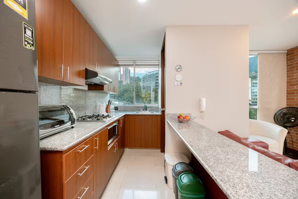 c3552ac4-602d-4f4f-b5ef-840efaf405bd