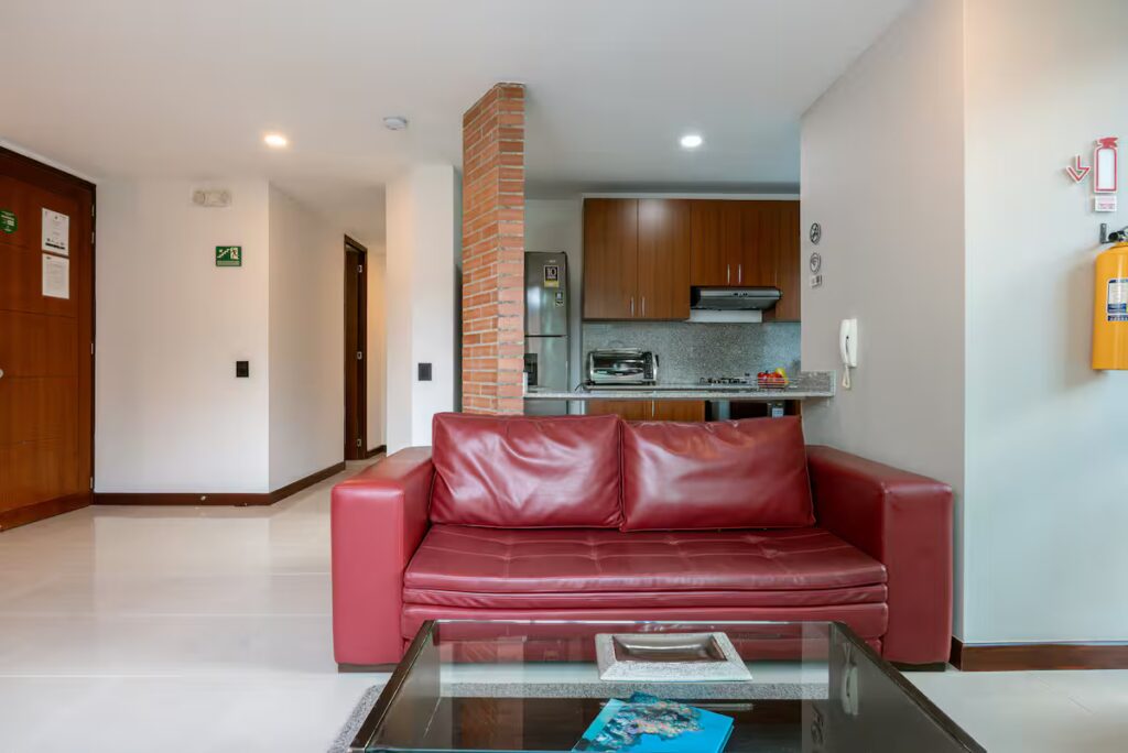 c5f7dd2e-3ceb-4f35-9da5-99a41c597d0f