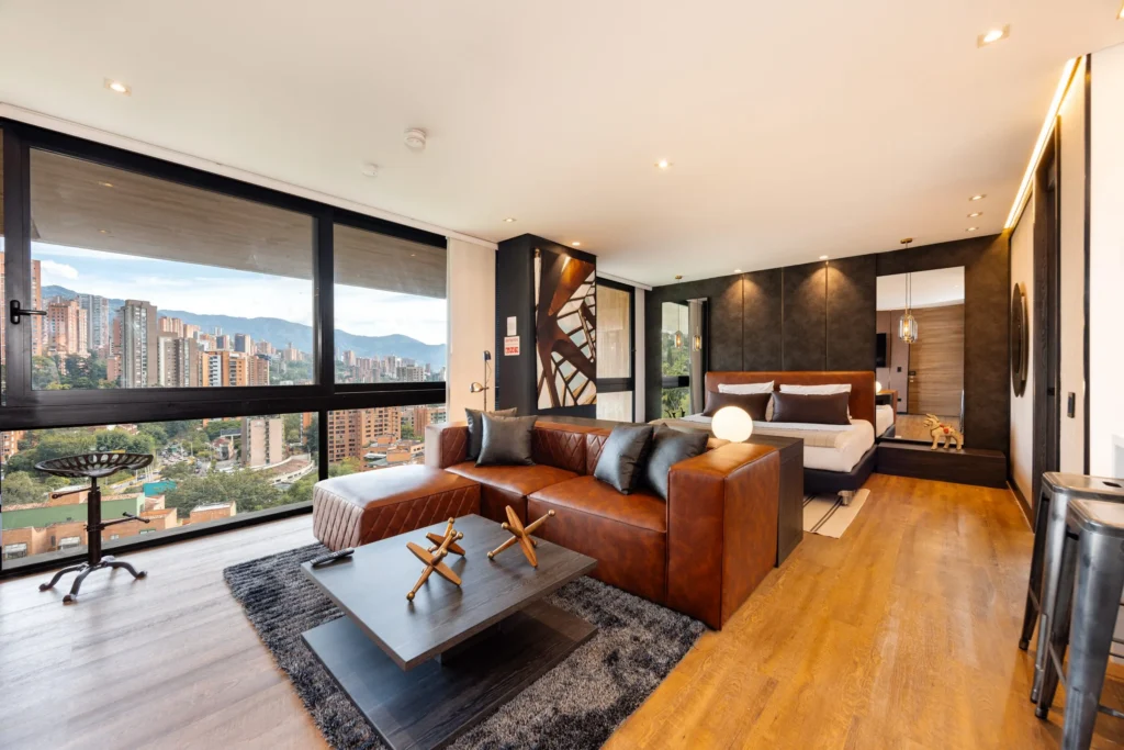 energy-1602-luxury-1