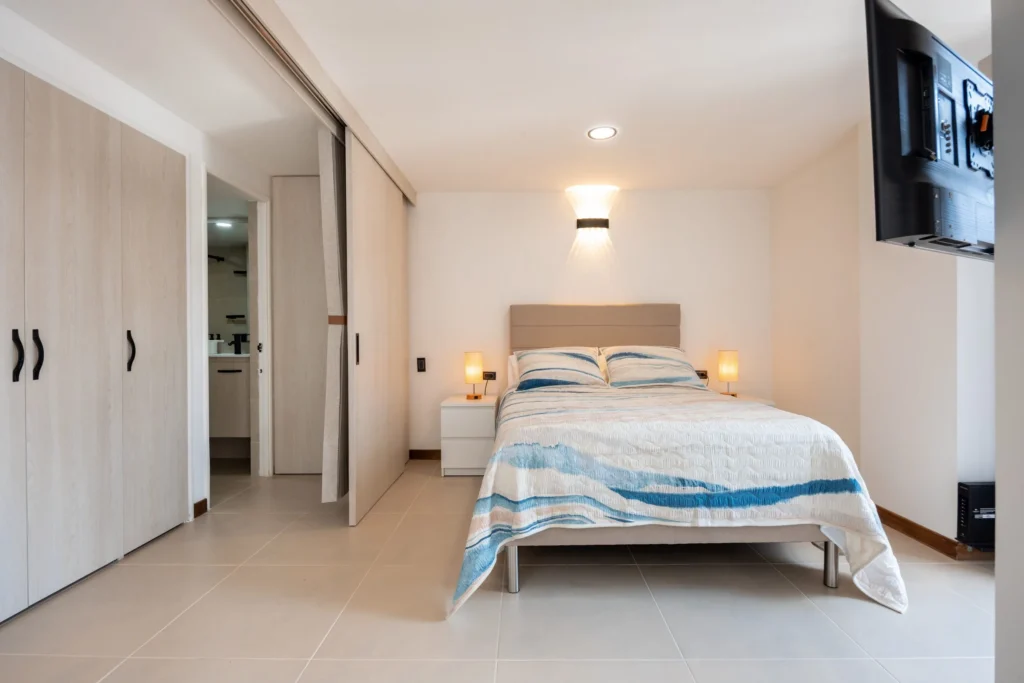 Traslaplaza-806-rentals-22