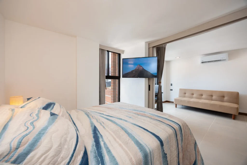 Traslaplaza-806-rentals-25