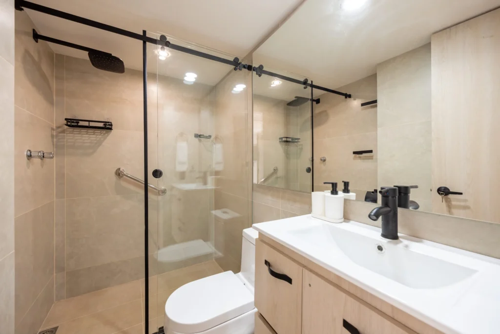 Traslaplaza-806-rentals-32