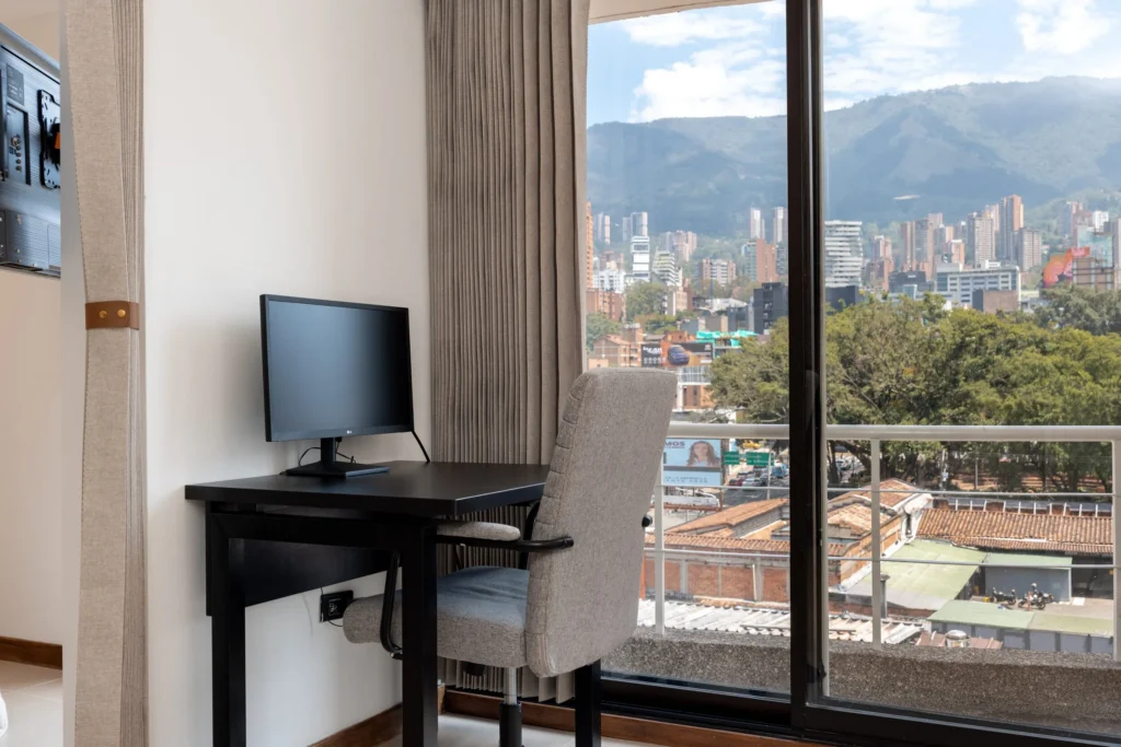 Traslaplaza-806-rentals-8