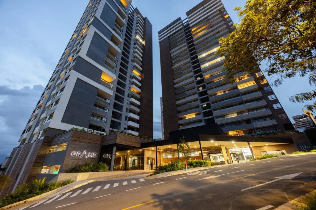 grand-by-linares-1612-rentals-209