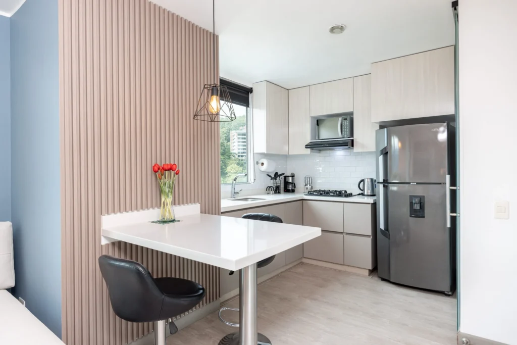 Blux-1404-furnished-apartments-3