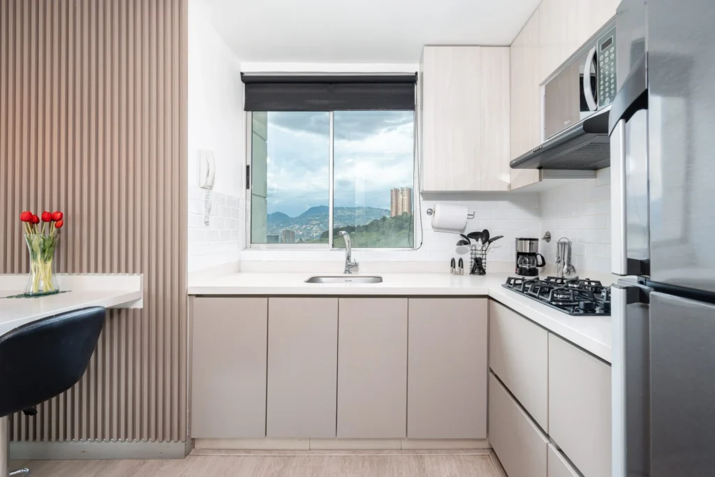 Blux-1404-furnished-apartments-6