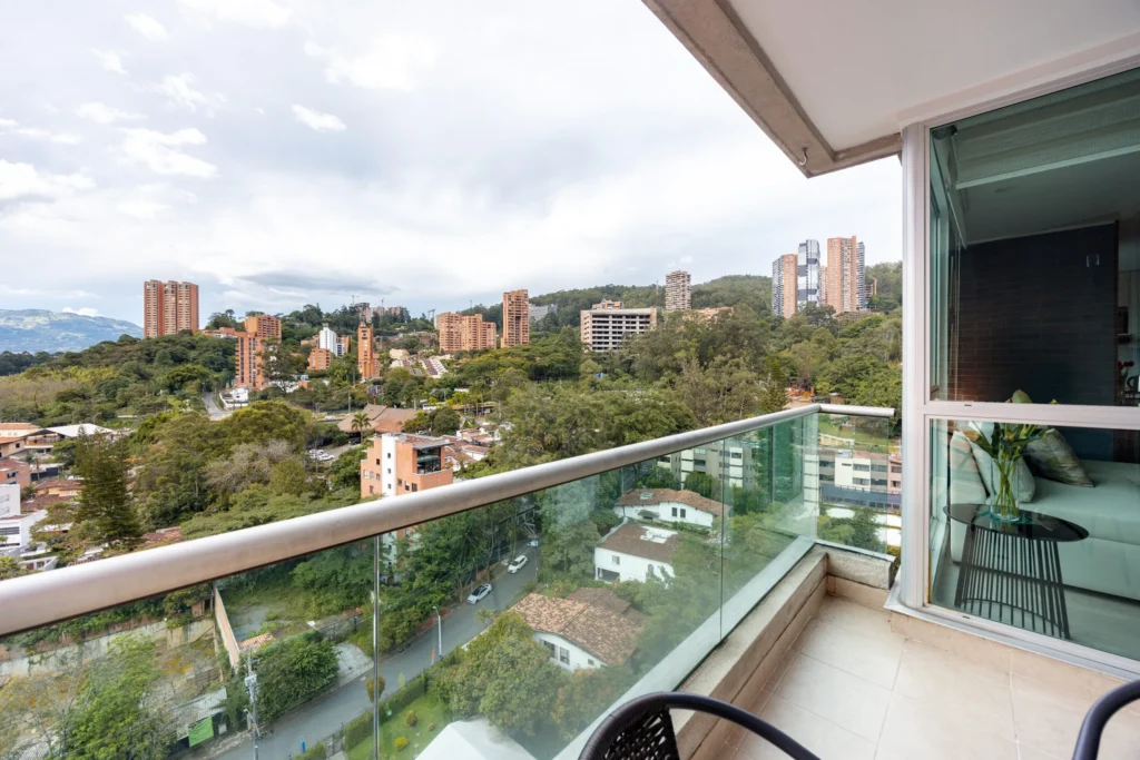 Blux-1404-short-term-rentals-29