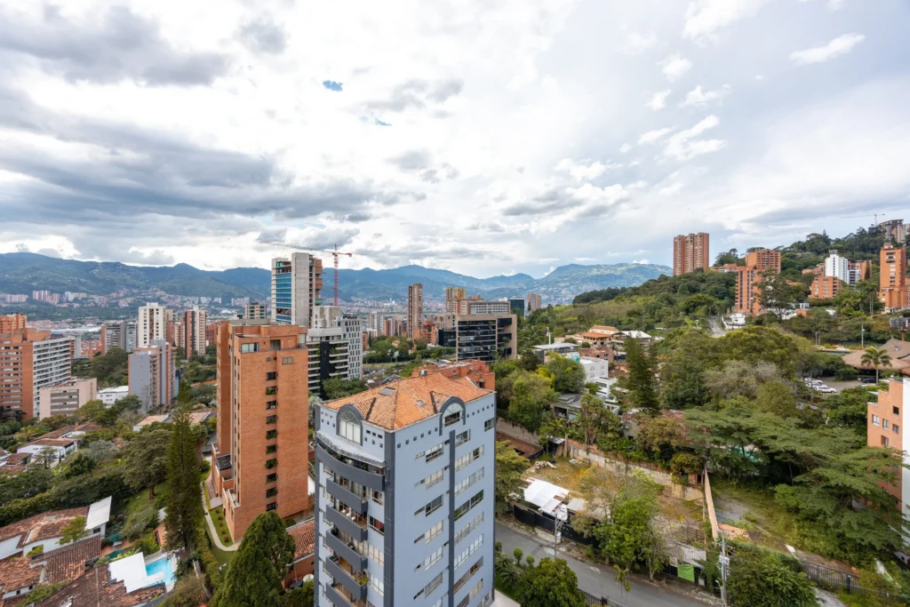 Blux-1404-short-term-rentals-30