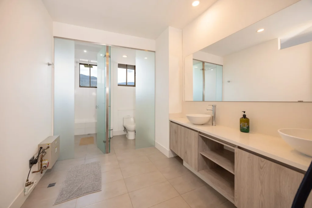 Oclock-2201-furnished-apartment-rentals-13