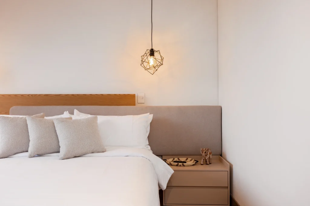 026-bedroom-two-headboard