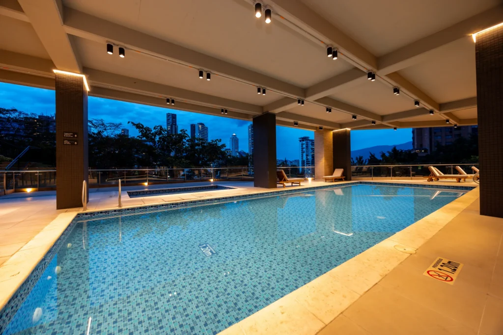 045-common-pool-evening-angle