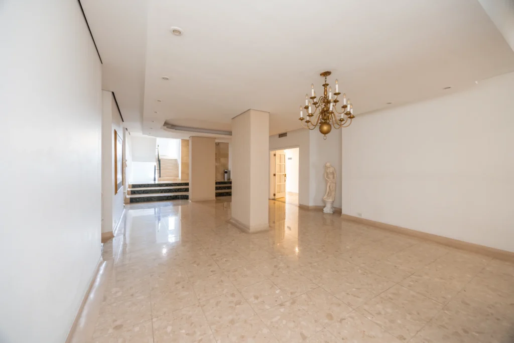 055-montecarlo_real_furnished_rentals-147