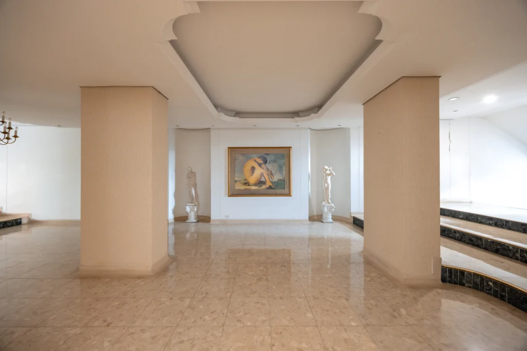 057-montecarlo_real_furnished_rentals-148