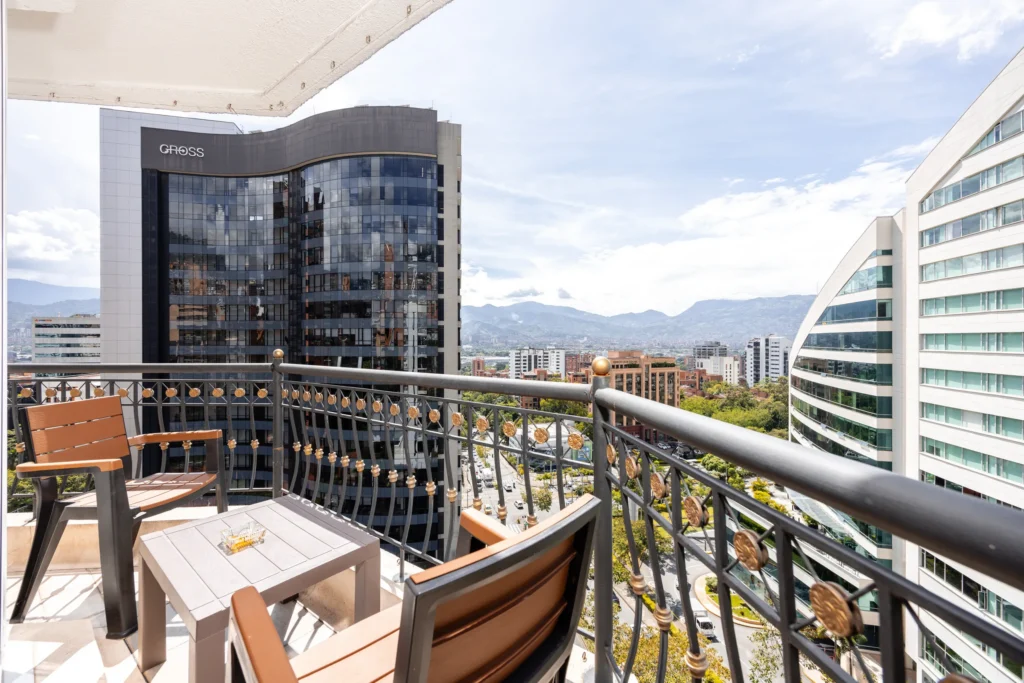 071-montecarlo_real_furnished_rentals-82