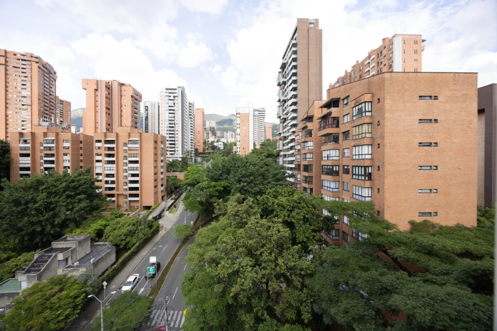 073-montecarlo_real_furnished_rentals-135