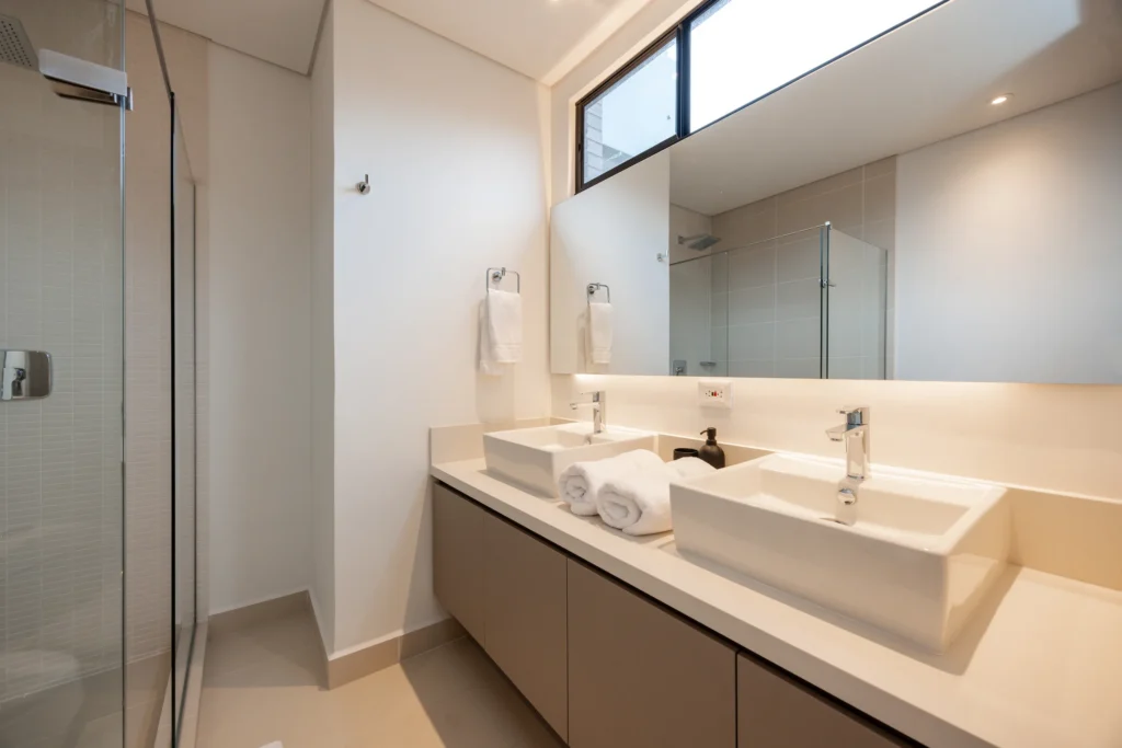 077-bathroom-one-vanity-and-shower
