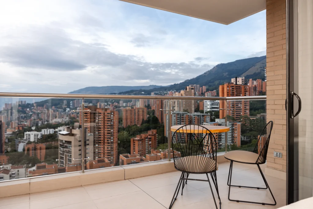 092-balcony-seating-and-view
