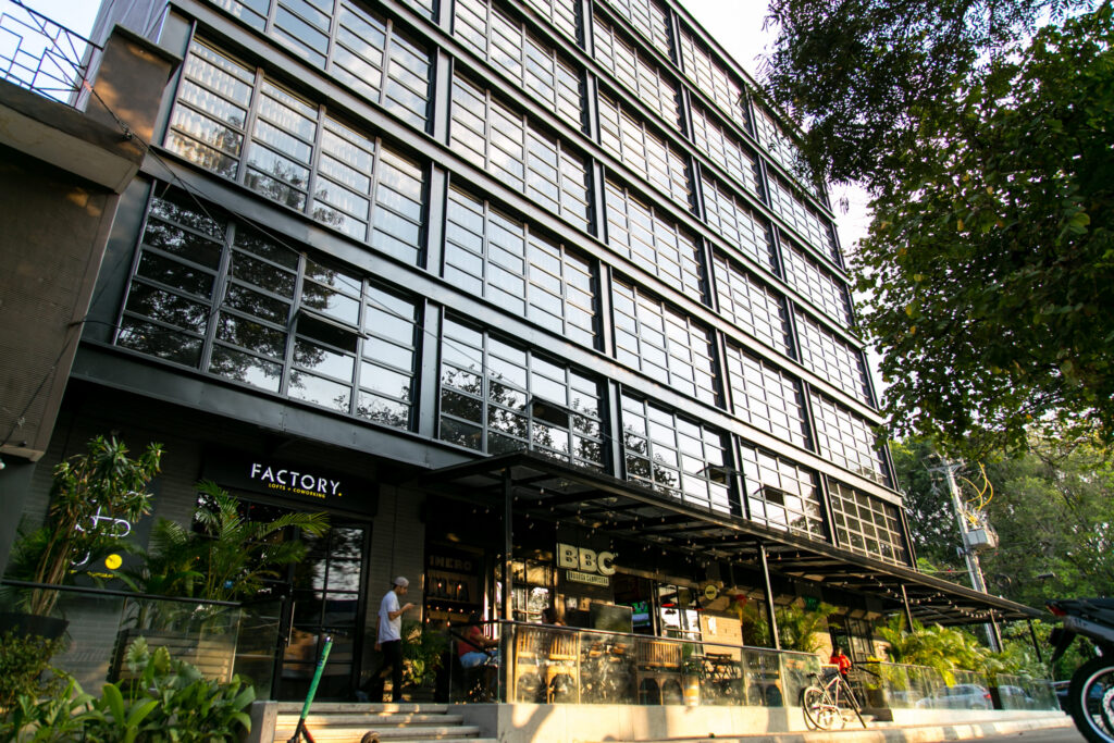 factory-exteriores-25-scaled